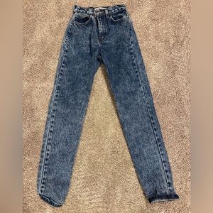 jeans! brand is American apparel. sz is 24!